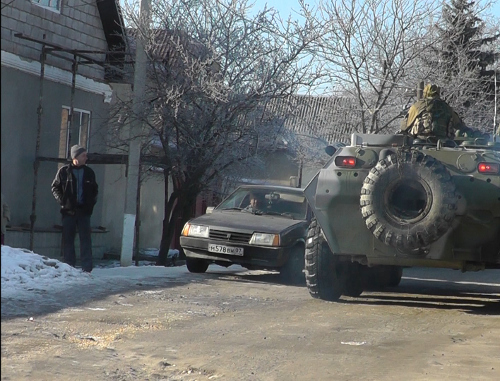 Спецоперация в городе Чегем в Кабардино-Балкарии. 30 декабря 2013 г. Фото Людмилы Маратовой для "Кавказского узла"