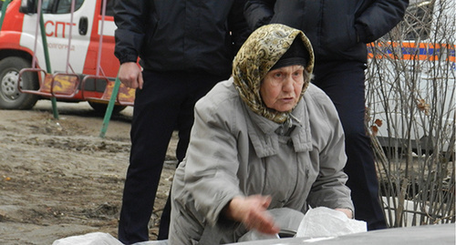 Пострадавшая от взрыва в подъезде многоэтажного дома. Фото Татьяны Филимоновой для "Кавказского узла"