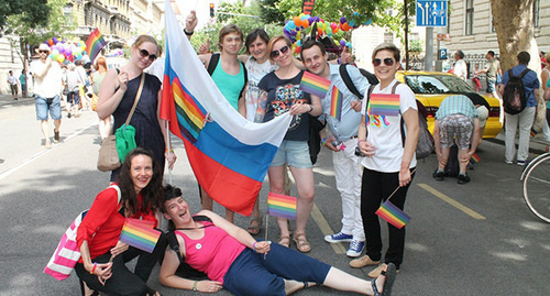 ЛГБТ-активисты из России. Фото https://lgbtnet.org/ru/content/38-aktivistov-rossiyskoy-lgbt-seti-proshli-reabilitacionnyy-kurs-napravlennyy-na