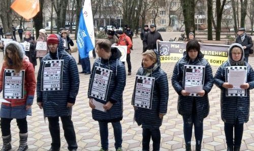 Митинг в Ростове-на-Дону в поддержку политзаключенных. Фото Валерия Люгаева для "Кавказского узла"