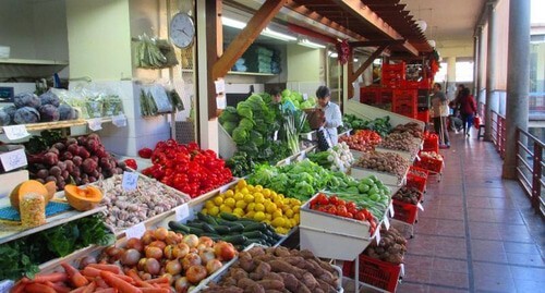 На рынке Махачкалы. Фото пресс-cлужбы администрации Махачкалы